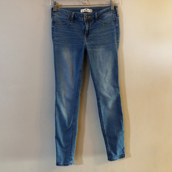 Hollister Denim - Hollister Skinny Jean Jeggings Short L 25 W 27